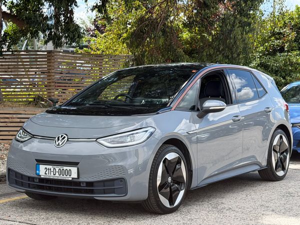 Volkswagen ID.3 Hatchback, Electric, 2021, Grey