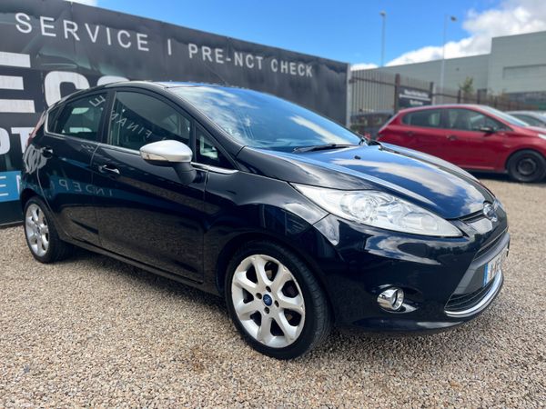 Ford Fiesta Hatchback, Petrol, 2011, Black