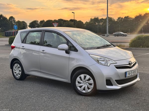 Toyota Verso-S MPV, Petrol, 2014, Silver