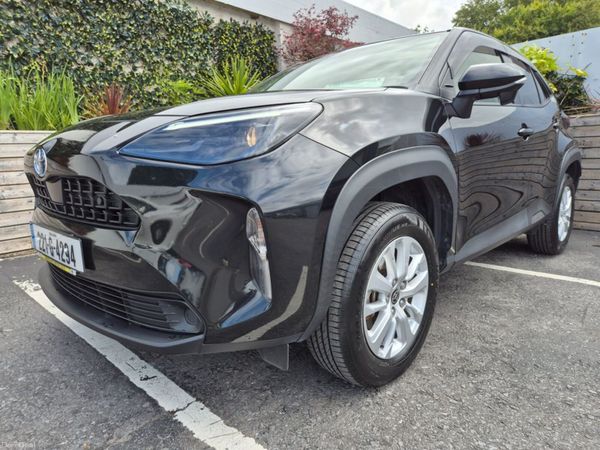 Toyota Yaris Cross SUV, Petrol Hybrid, 2022, Black