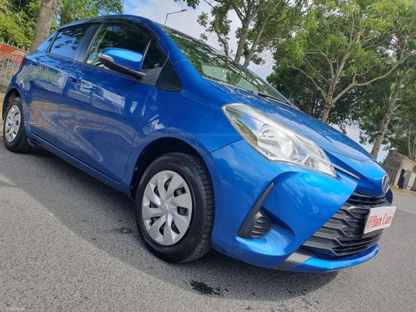 Toyota Yaris Hatchback, Petrol, 2017, Blue