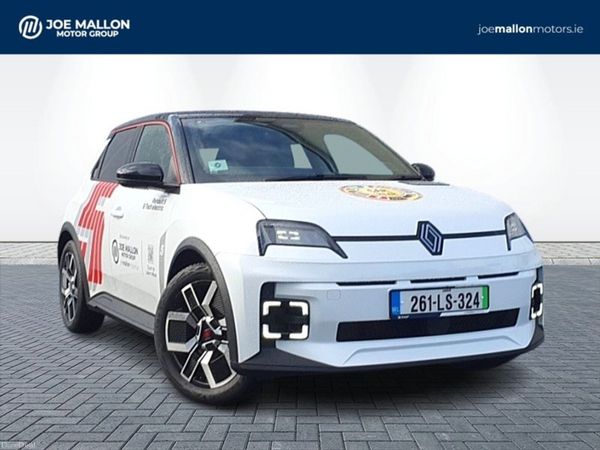 Renault 5 E-Tech Hatchback, Electric, 2026, White