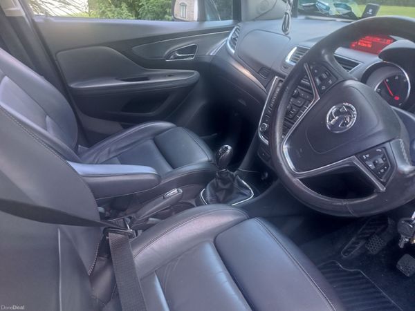 Vauxhall Mokka Hatchback, Diesel, 2015, Black