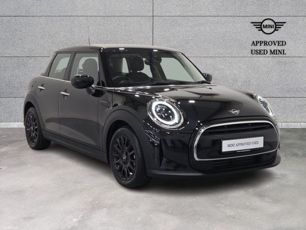 Mini Cooper Hatchback, Petrol, 2024, Black