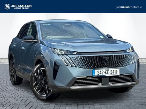 Peugeot 3008 MPV, Petrol Hybrid, 2024, Blue