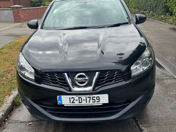 Nissan Qashqai Hatchback, Petrol, 2012, Black