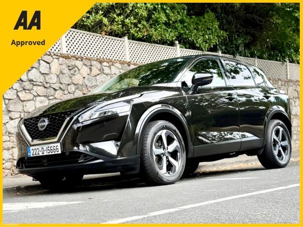 Nissan Qashqai MPV, Petrol, 2022, Black