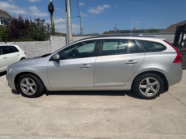 Volvo V60 Estate, Diesel, 2016, Silver