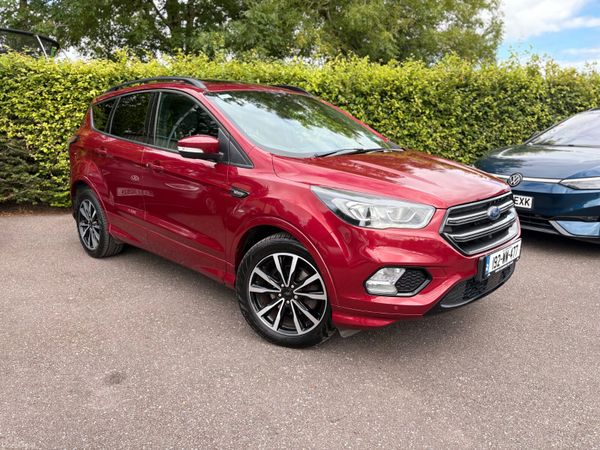 Ford Kuga SUV, Diesel, 2019, Red