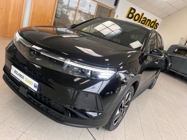 Opel Grandland SUV, Petrol Hybrid, 2025, Black