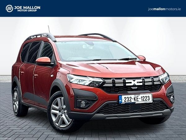 Dacia Jogger MPV, Petrol, 2023, Brown