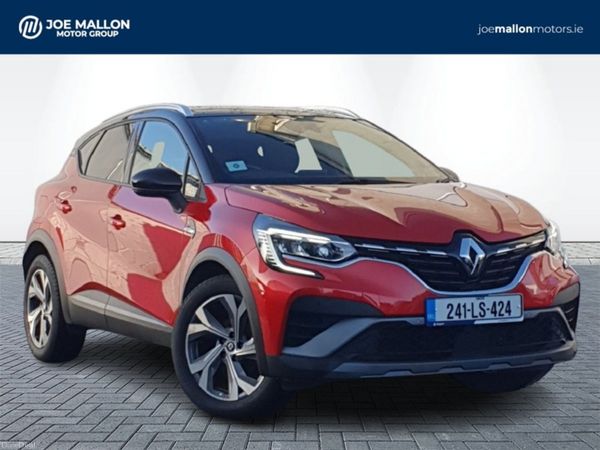 Renault Captur Hatchback, Petrol, 2024, Red