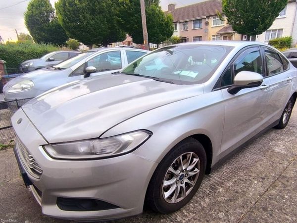 Ford Mondeo Hatchback, Diesel, 2017, Grey