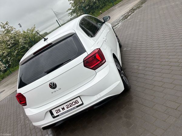 Volkswagen Polo Hatchback, Petrol, 2021, White