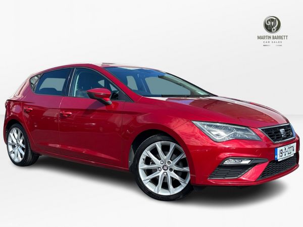 SEAT Leon Hatchback, Petrol, 2019, Red