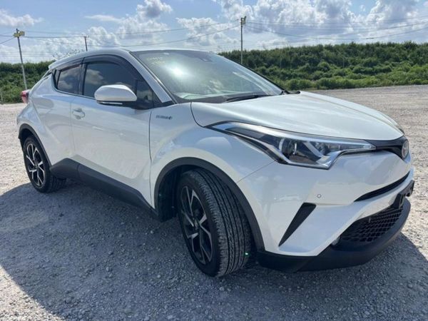 Toyota C-HR SUV, Petrol Hybrid, 2017, White