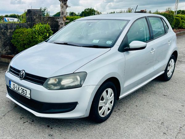 Volkswagen Polo Hatchback, Petrol, 2012, Silver