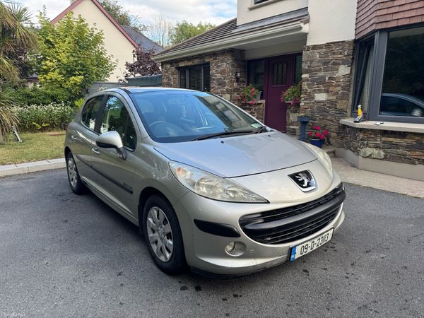 Peugeot 207 Hatchback, Diesel, 2009, Silver