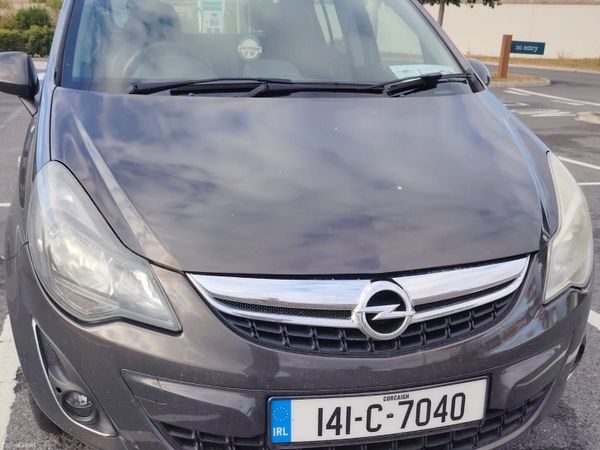 Opel Corsa Hatchback, Petrol, 2014, Grey