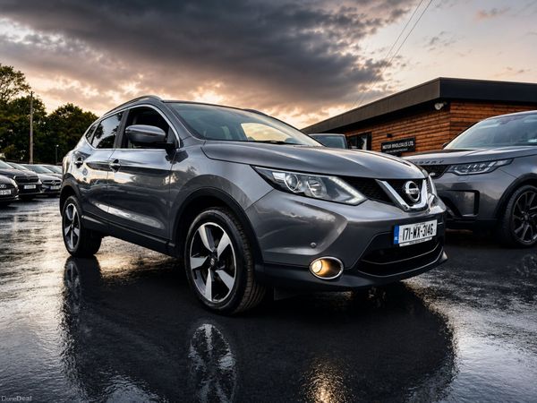 Nissan Qashqai SUV, Diesel, 2017, Grey