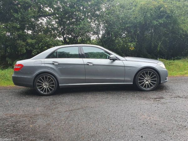 Mercedes-Benz E-Class Saloon, Diesel, 2011, Silver