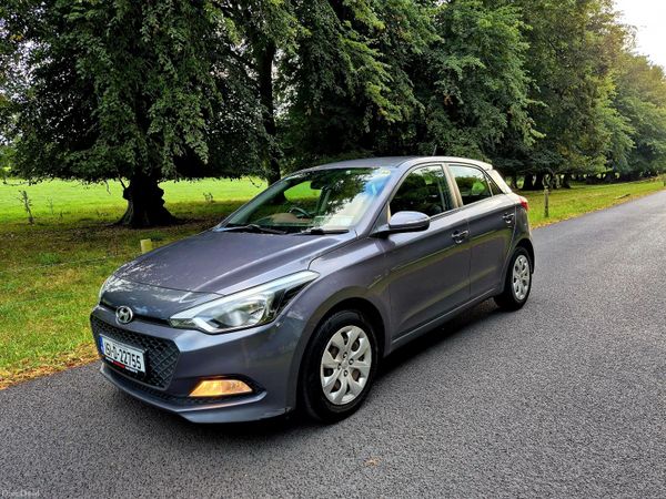 Hyundai i20 Hatchback, Diesel, 2015, Grey