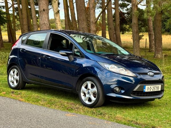 Ford Fiesta Hatchback, Petrol, 2011, Blue