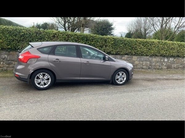Ford Focus Hatchback, Diesel, 2013, Brown