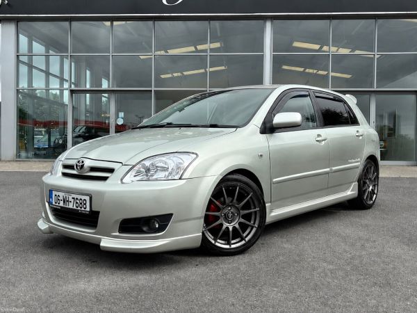 Toyota Corolla Hatchback, Petrol, 2006, Silver