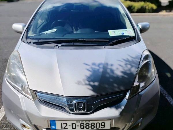 Honda Fit Hatchback, Petrol Hybrid, 2012, Silver