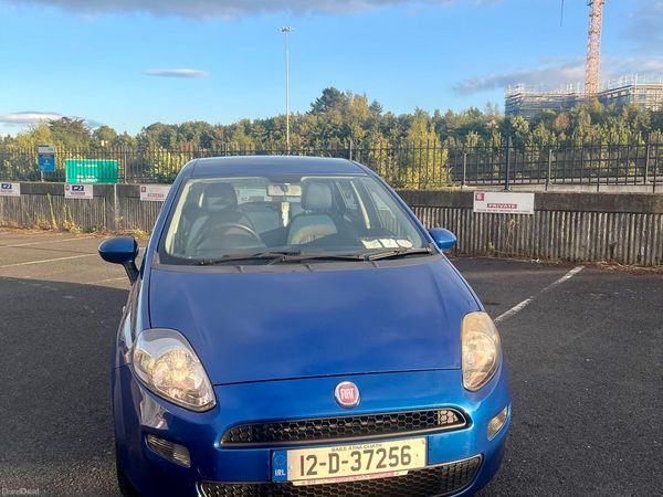Fiat Punto Hatchback, Petrol, 2012, Blue