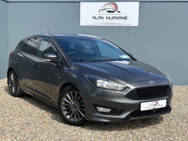 Ford Focus Hatchback, Diesel, 2017, Grey