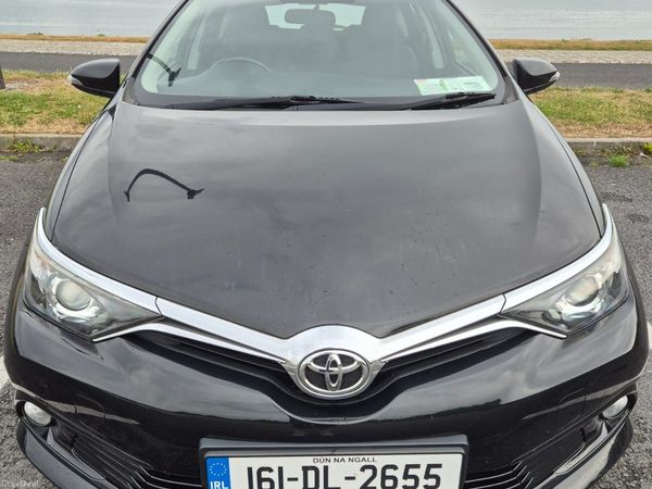 Toyota Auris Hatchback, Petrol, 2016, Black