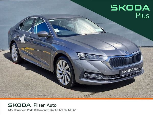 Skoda Octavia Saloon, Petrol, 2023, Grey