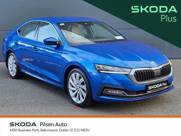 Skoda Octavia Saloon, Petrol, 2022, Blue