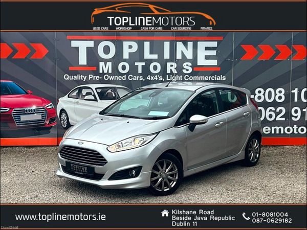 Ford Fiesta Hatchback, Petrol, 2015, Silver