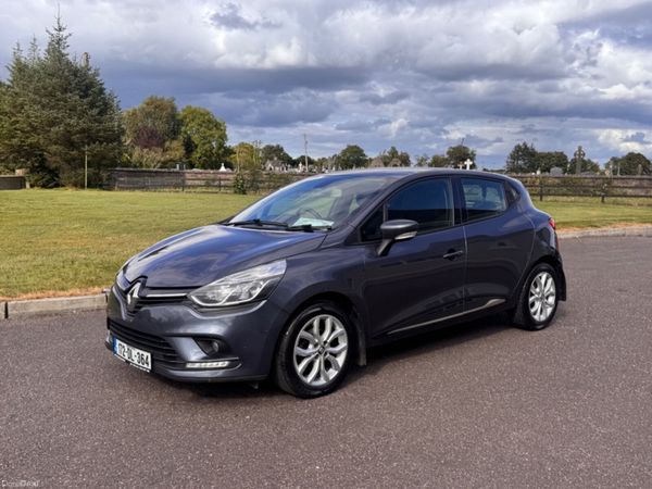 Renault Clio Hatchback, Petrol, 2017, Grey