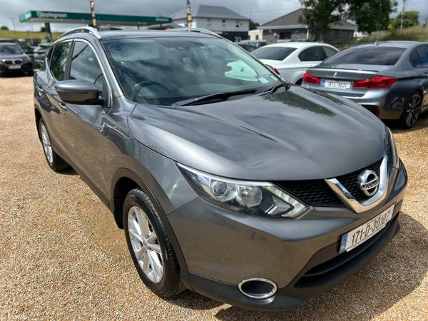 Nissan Qashqai SUV, Diesel, 2017, Grey