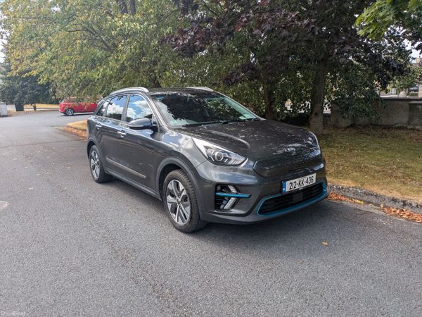 Kia e-Niro Estate/Jeep, Electric, 2021, Grey