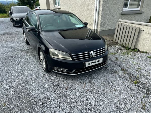 Volkswagen Passat Saloon, Diesel, 2011, Black