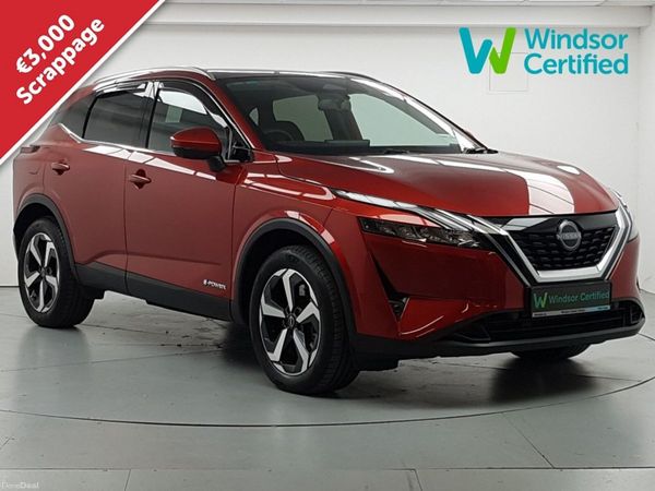 Nissan Qashqai MPV, Petrol Hybrid, 2025, Red