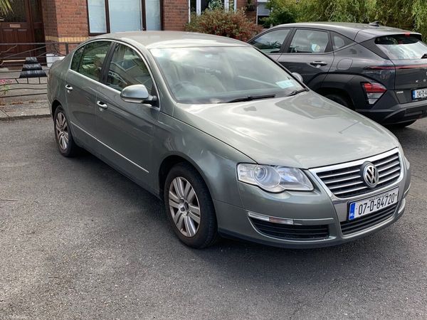 Volkswagen Passat Saloon, Diesel, 2007, Green