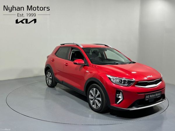 Kia Stonic Estate/Jeep, Petrol, 2024, Red