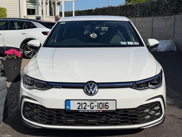 Volkswagen Golf Estate, Petrol Plug-in Hybrid, 2021, White