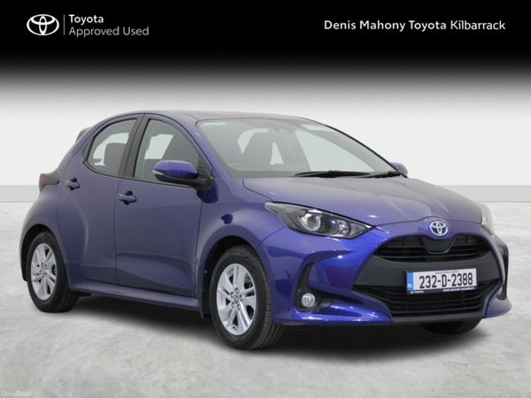 Toyota Yaris Hatchback, Petrol Hybrid, 2023, Blue