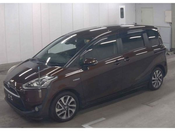 Toyota Sienta MPV, Petrol Hybrid, 2015, Brown