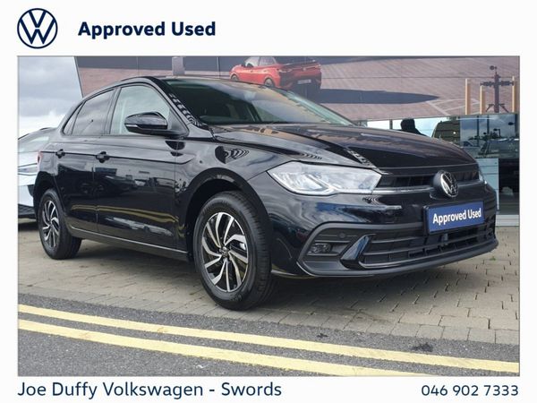 Volkswagen Polo Hatchback, Petrol, 2026, Black