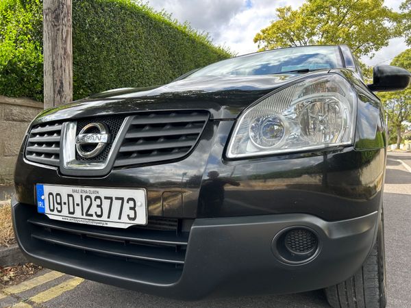 Nissan Qashqai Hatchback, Diesel, 2009, Black