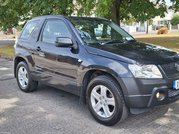 Suzuki Grand Vitara SUV, Petrol, 2007, Black
