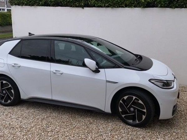 Volkswagen ID.3 Hatchback, Electric, 2022, White